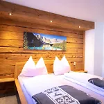 Διαμέρισμα Loya Wild32